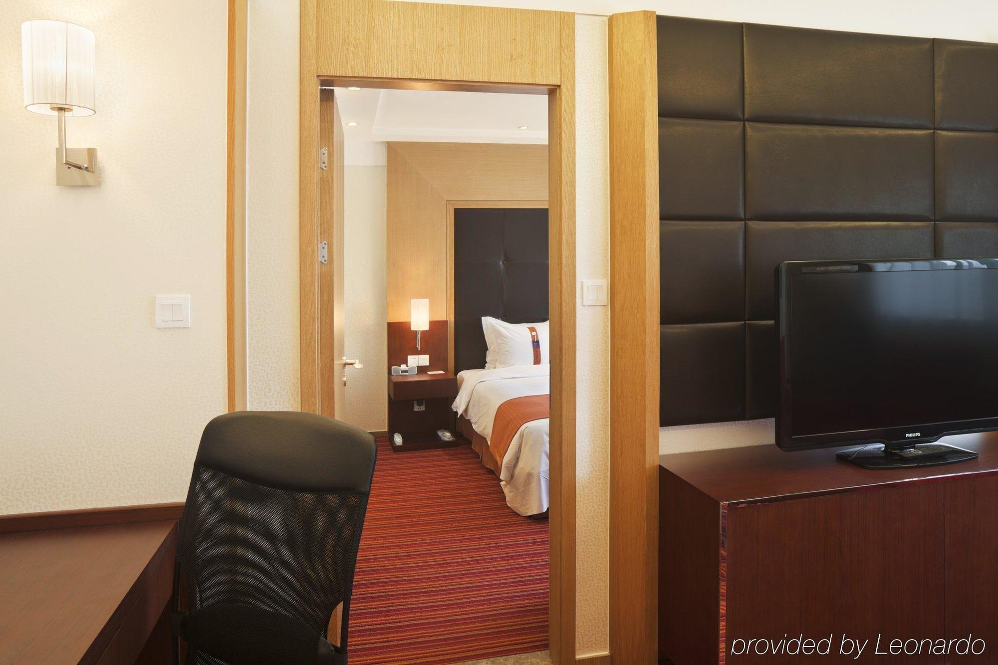 Holiday Inn Express Shanghai New Hongqiao, An Ihg Hotel Exterior foto