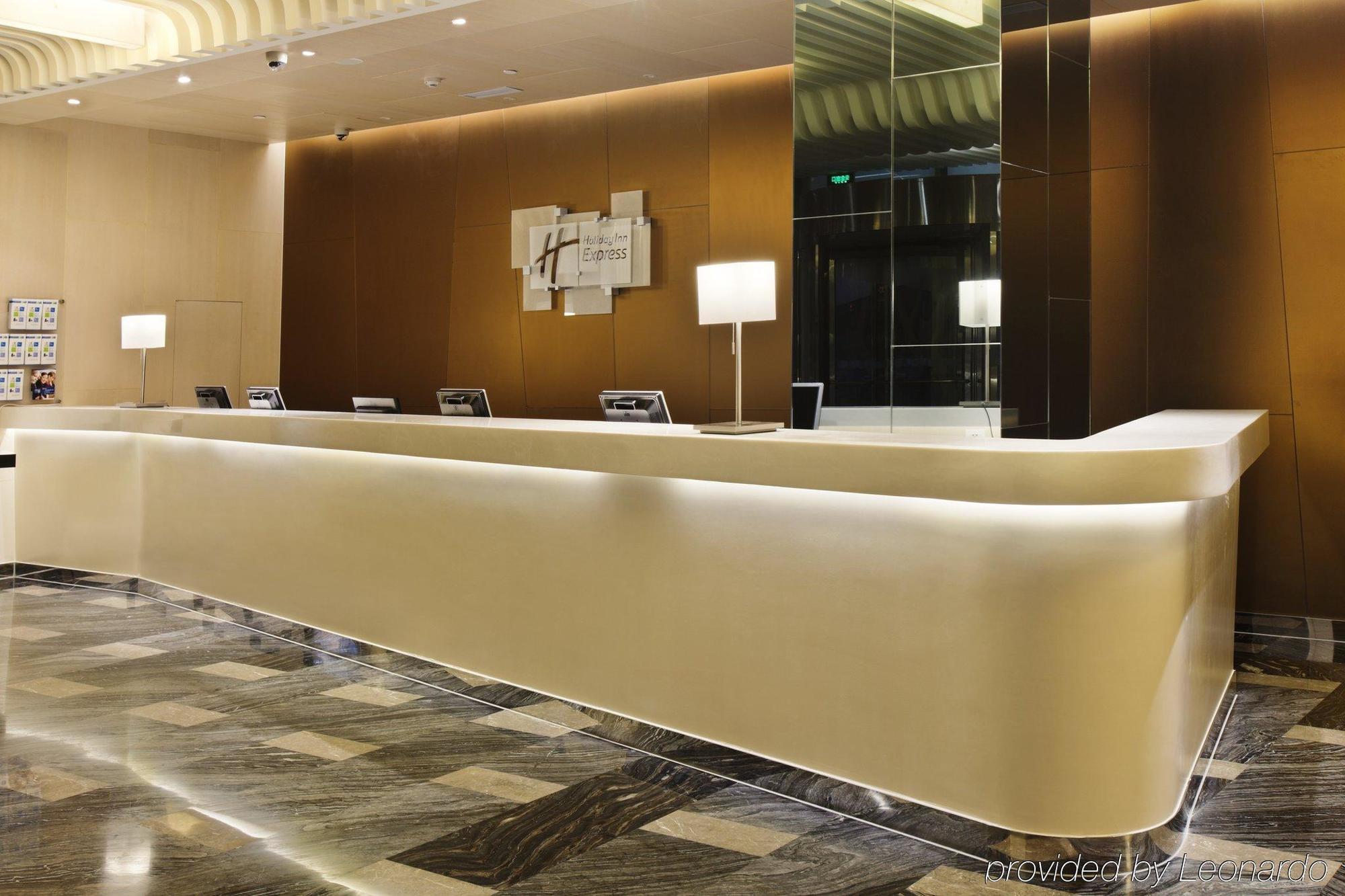 Holiday Inn Express Shanghai New Hongqiao, An Ihg Hotel Exterior foto